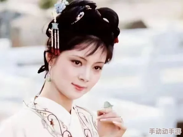 小龙女全肉璜文：揭开她背后的秘密与激情故事