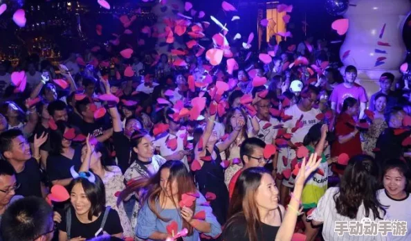 在浪荡与激情交织的夜晚，探索‘老子’的魅力与快感，带你体验前所未有的爽死你h之旅！