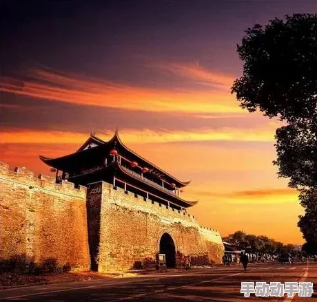 探索古代文明的辉煌：一片一极一片的历史与文化之旅