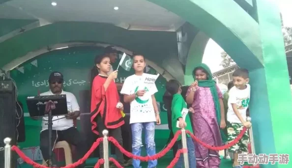 丹麦性猛交69:最新动态揭示该活动在社交媒体上的热度持续上升,吸引了越来越多的参与者和关注 丹麦性猛交69:最新动态揭示该活动在社交媒体上的热度持续上升,吸引了越来越多的参与者和关注