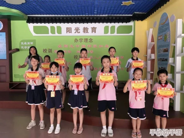 夜夜操夜夜摸：最新动态揭示了这一现象背后的社会心理和文化影响，引发广泛讨论与关注