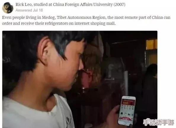 老外一极髦片网友认为该视频内容过于露骨，可能会引发不适感，同时也有人觉得这种文化差异值得探讨