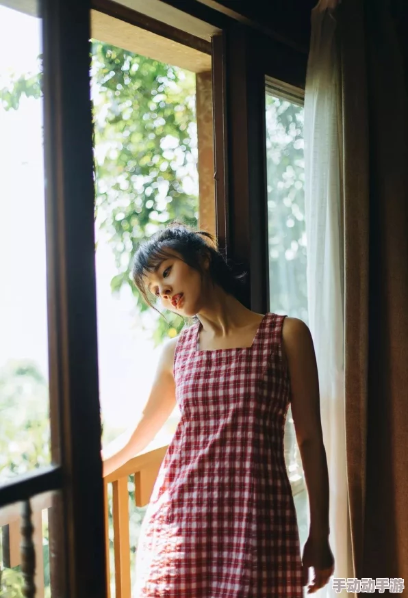 曰批美女免费视频播放，内容丰富多样，真是让人眼前一亮，值得一看！