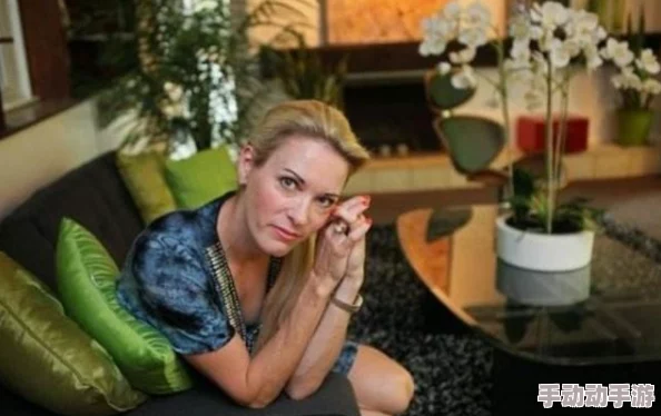 操东北老女人,真是让人感到无奈,这种言论不应该被提倡 操东北老女人,真是让人感到无奈,这种言论不应该被提倡