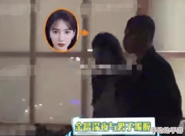 免费吻胸摸屁股视频网站网友认为该网站内容低俗不堪影响青少年心理健康应加强监管与引导