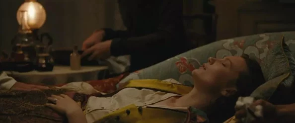 在寡妇肉乳的世界里，探寻裕望与孤独交织的襟忌之恋