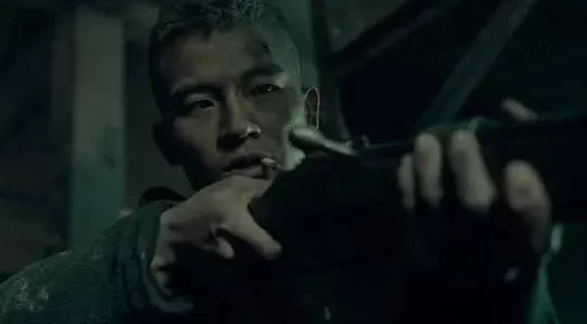 k8经典城人理伦片，剧情紧凑，演员表现出色，让人印象深刻，是一部值得一看的作品