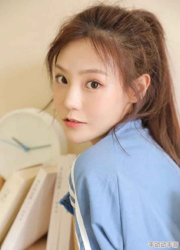 九九少女级品呐衣倮露视频精品国产免费看小说：最新动态揭示了平台更新的丰富内容和用户体验提升，吸引更多读者参与