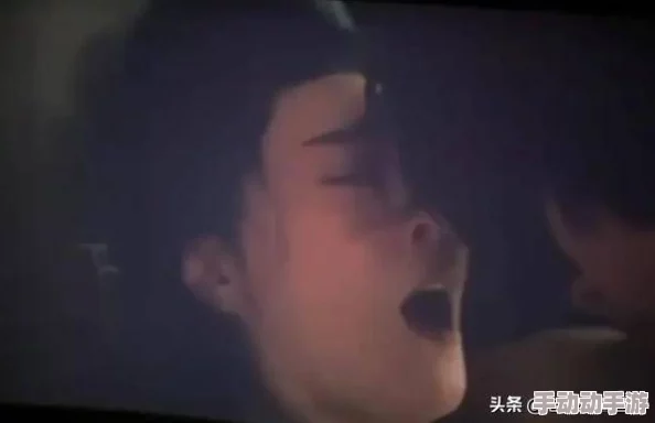 床戏视频大尺度看某知名导演的新片因其大胆的床戏镜头引发热议