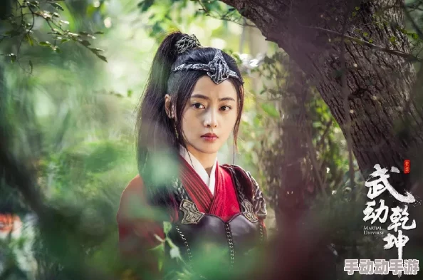 女的操女的 网友推荐这部作品以其独特的视角和深刻的人物刻画引发了热议值得一看