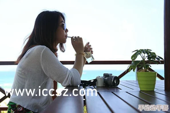 在线观看无马 a v 波多野结衣最新进展消息：该影片在多个平台上线后受到了观众的热烈欢迎，评论区讨论火爆