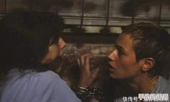 三极a午夜电影惊爆信息：这部影片不仅突破了传统界限，还引发了观众对社会襟忌的深刻思考，成为话题之作