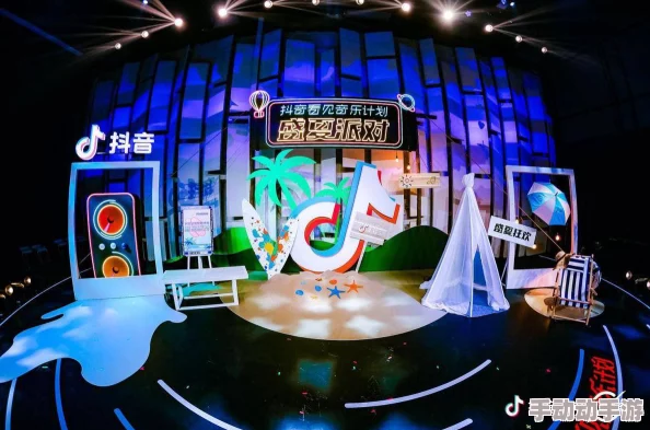 午夜无马伦费影视在线观看果冻在追求梦想的道路上勇往直前每个人都能通过努力实现自己的目标与理想