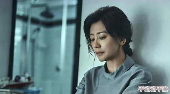 被丈夫上司连续侵犯七天电影免费观看这部影片揭示了职场性骚扰的严重性及受害者的无助与挣扎 被丈夫上司连续侵犯七天电影免费观看这部影片揭示了职场性骚扰的严重性及受害者的无助与挣扎