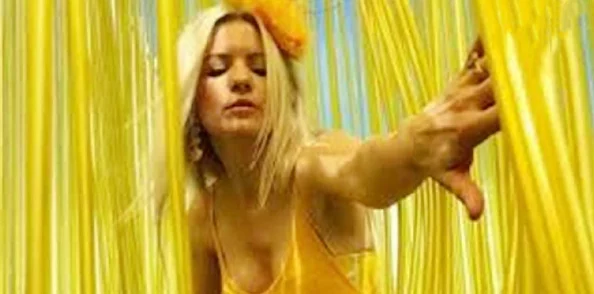 美女自卫慰黄网站免费30分钟提供短暂的成人娱乐体验