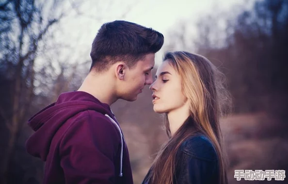 女同性亲吃胸吻胸捏胸舌吻视频温彻斯特家族