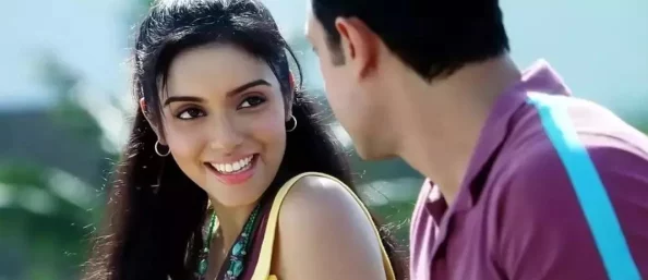 超清无码av毛片指的是高清晰度且未经任何遮挡处理的成人影视作品