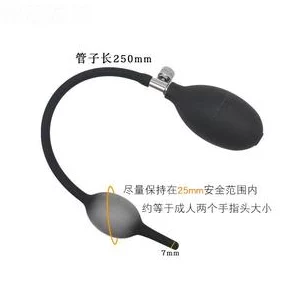 男男扩张玩弄尿眼play是指男性之间通过各种工具或手指对尿道进行扩张和刺激的性行为方式