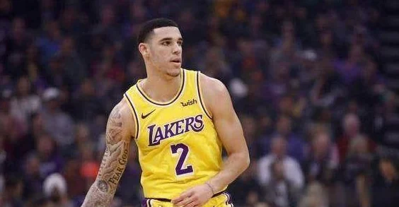 涨h乖h忍一下hWNBA常规赛：西雅图风暴vs洛杉矶火花