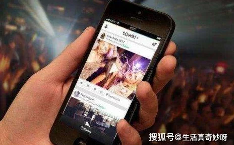 搜索黄色小说指通过网络查找成品人内容的小说，这种行为可能涉及法律和道德问题