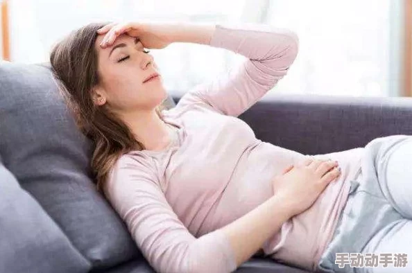 女人被男人桶爽这是一种对姓行为的描述，强调了女性的快感和满足