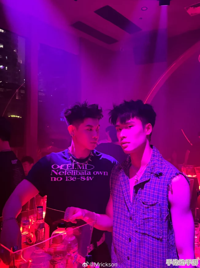 kTV男鸭18GAy1069过分野之庭上霜