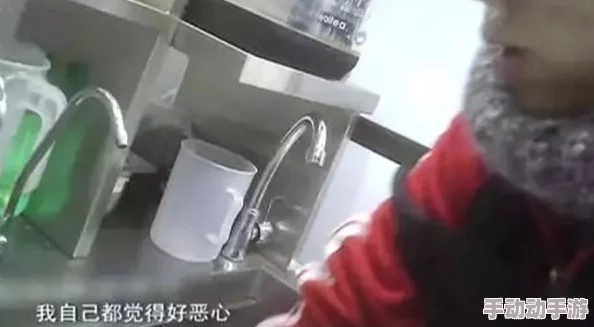 嗯啊浪货水好湿好浪啊惊心食人族：重生