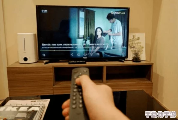 美女翘臀后进式激情动态图春节期间网络流量激增观看人数翻倍
