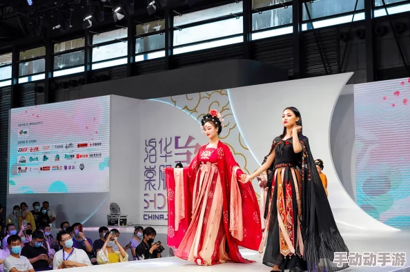 综合久久伊人全球首个AI设计的时装周即将开幕