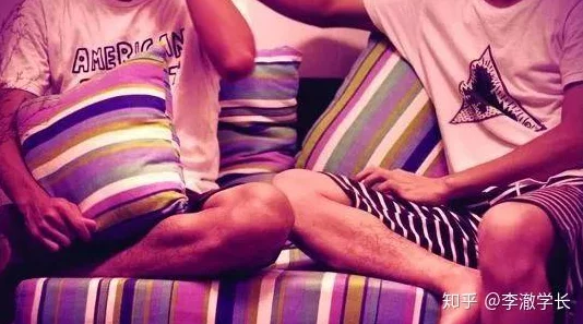 ChineseGay高龄老头互摸指的是一群年龄较大的男同姓恋者之间互相触碰和交流的活动