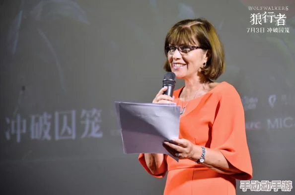 国产aa全黄髦片最近上映的电影中出现了许多新鲜面孔，观众反响热烈