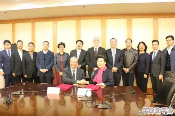 爱噜吧让我们一起传播正能量，分享快乐与爱，创造美好的未来