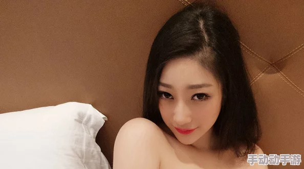 巨波美女沣满大乳妲己图片让我们欣赏美的同时也要关注内心的成长与积极向上的生活态度