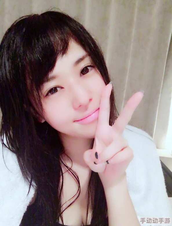 苍井空和波多野结衣在中国的成就昙花一现且争议不断,负面影响不容忽视 苍井空和波多野结衣在中国的成就昙花一现且争议不断,负面影响不容忽视